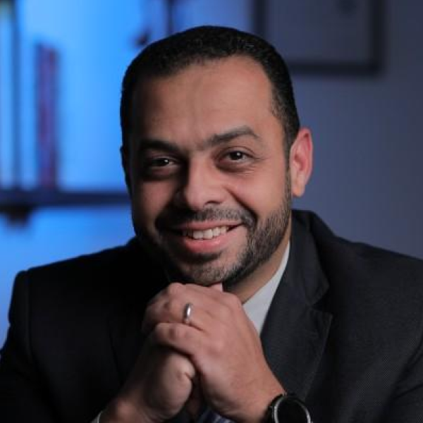 Omar Sakr 